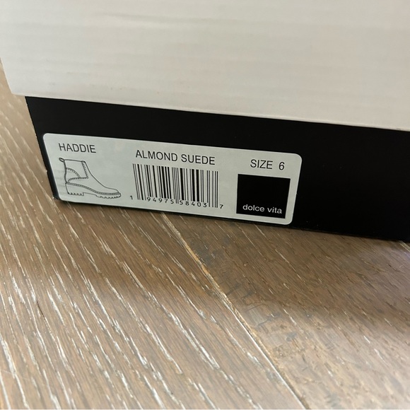 dolce vita haddie suede boots - Picture 9 of 9